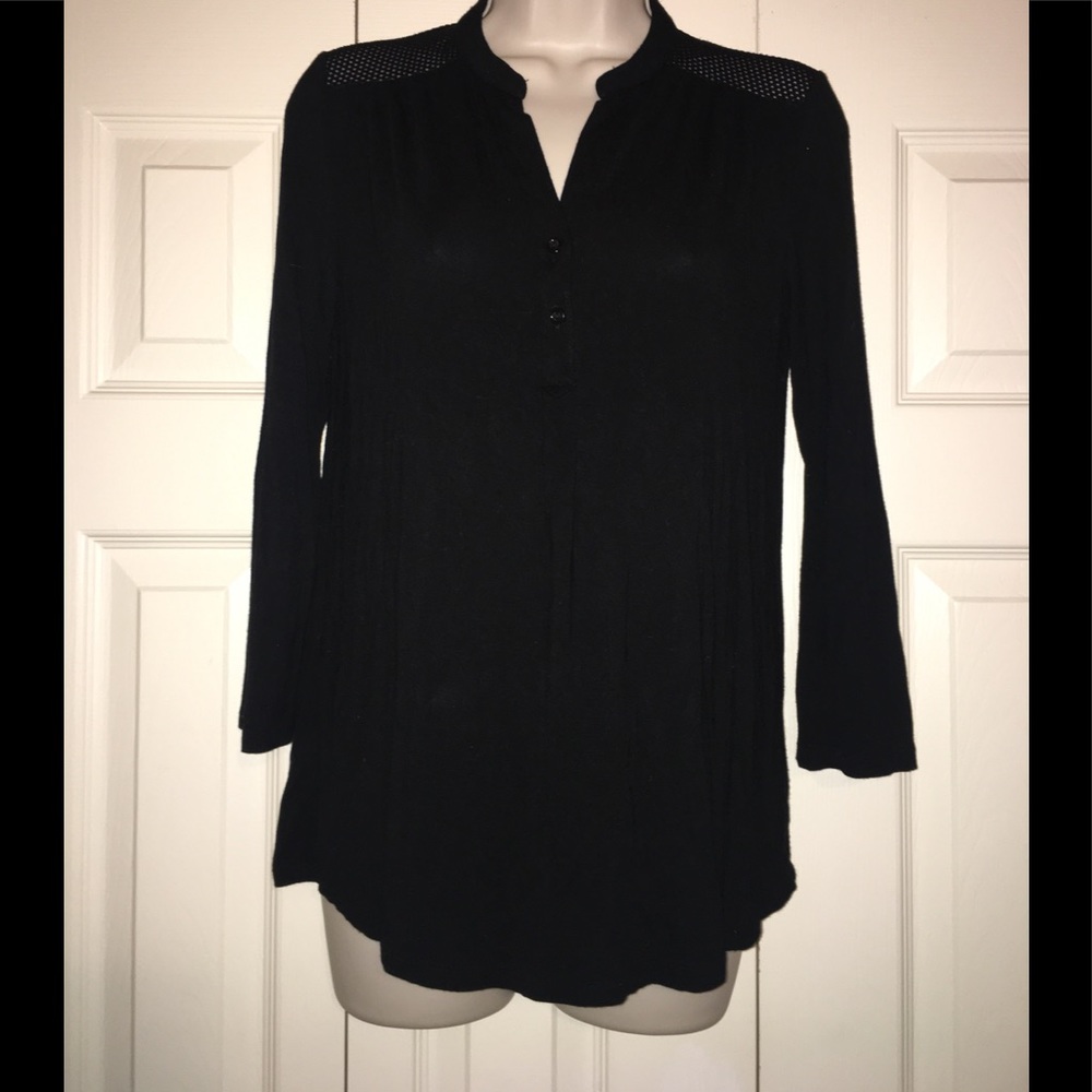 SOLD! CYNTHIA ROWLEY Black Top Shirt Size XS